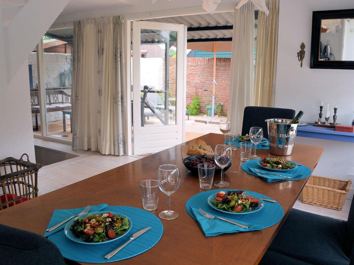 Lovely Holiday Home In Noordwijkerhout Near Lake 객실 사진