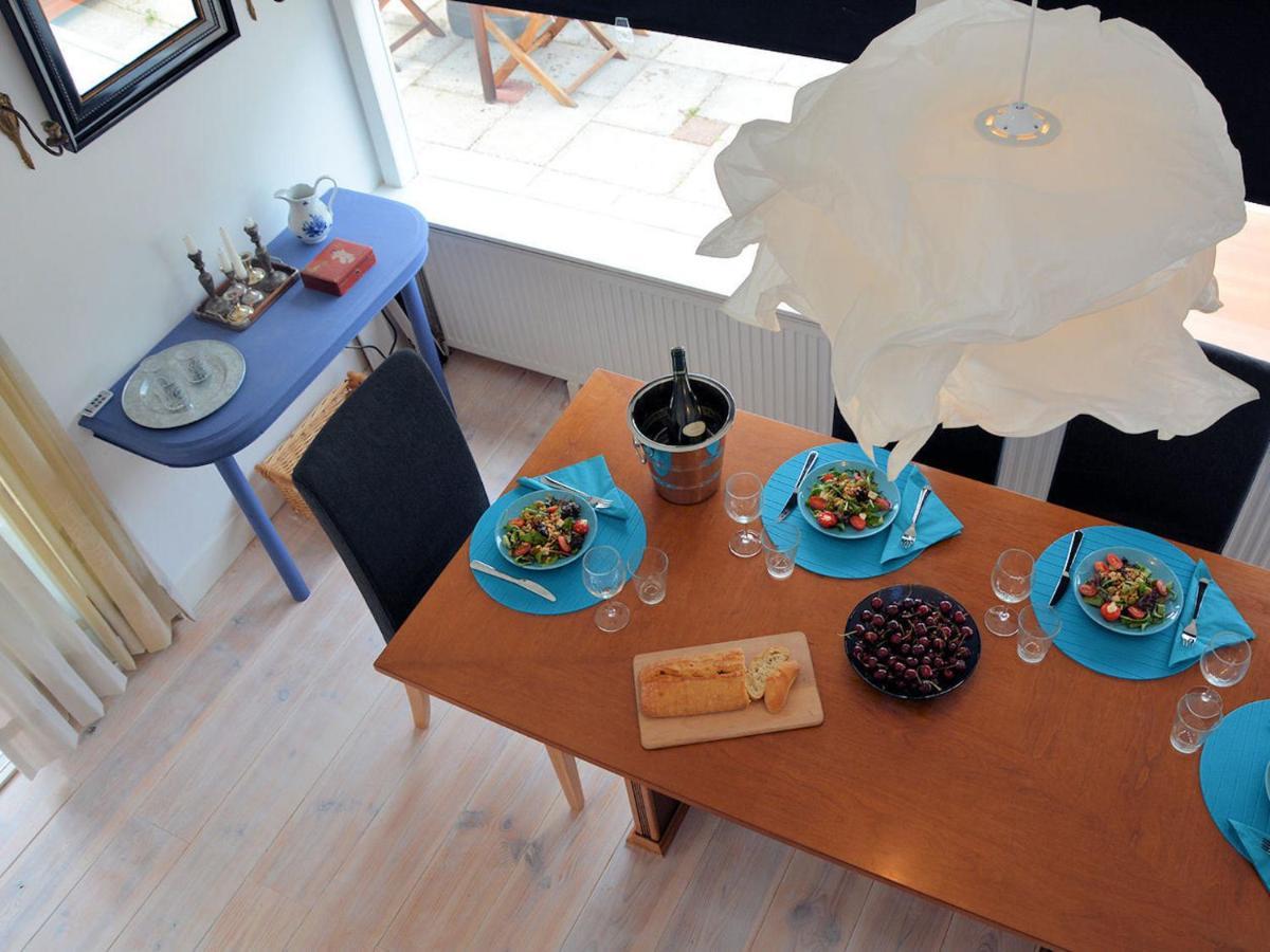 Lovely Holiday Home In Noordwijkerhout Near Lake 객실 사진