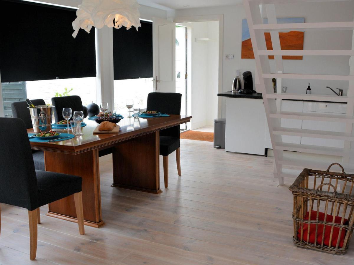 Lovely Holiday Home In Noordwijkerhout Near Lake 객실 사진