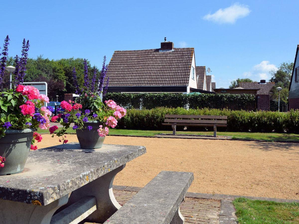 Lovely Holiday Home In Noordwijkerhout Near Lake 외부 사진